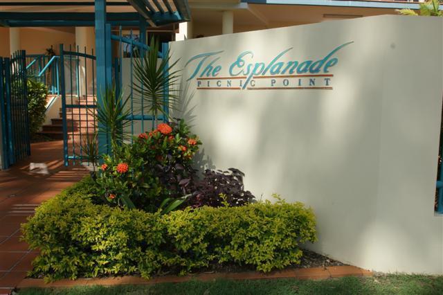 The Esplanade Riverview Holiday Apartments Maroochydore Extérieur photo